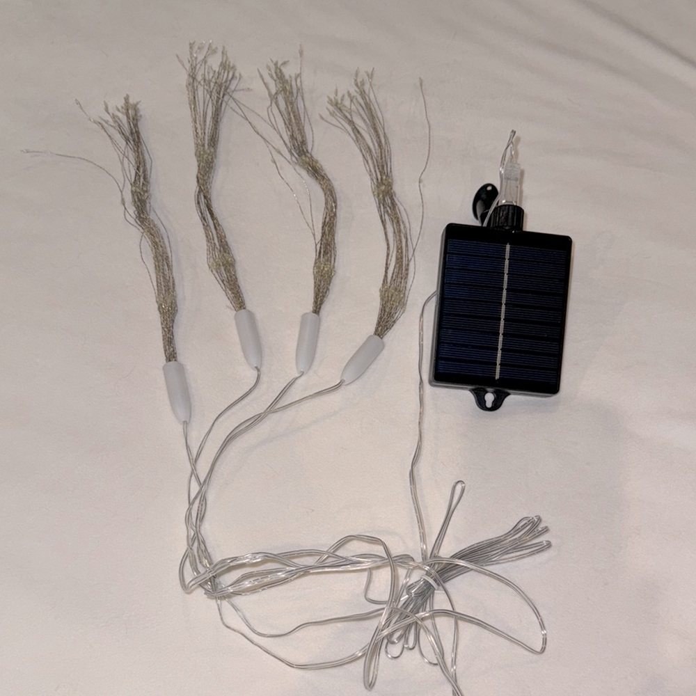 Solar-Powered‎ String Lights